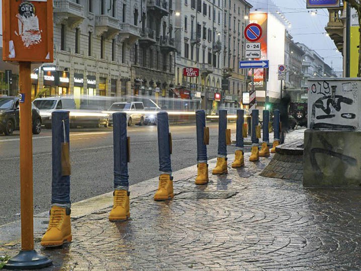 Yellow Boots Dressing the Streets of Italy