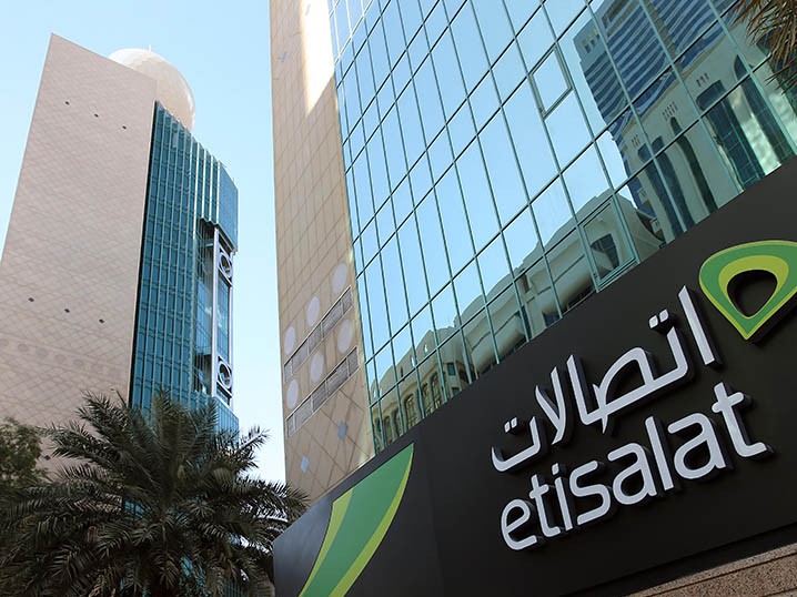 Etisalat Launches First Commercial 5G Network in the MENA